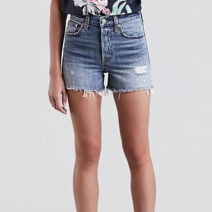 Levi's wedgie shorts